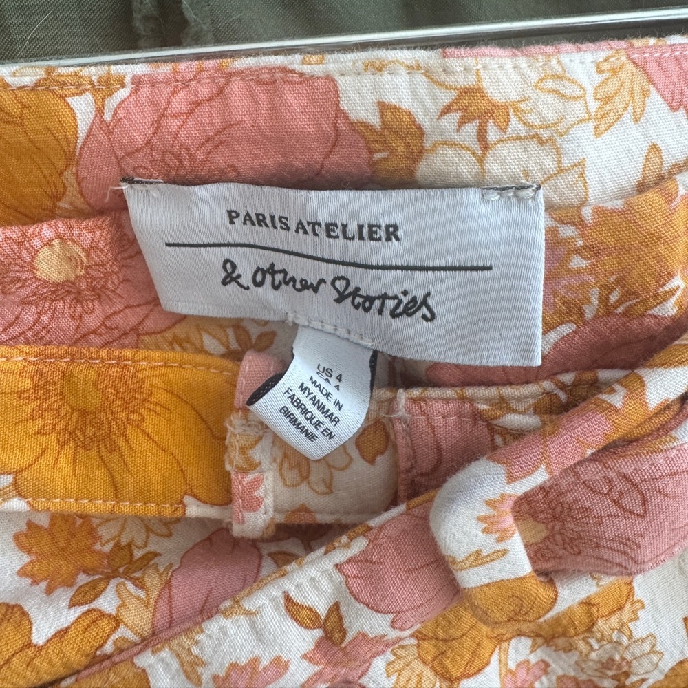 NWOT Floral A-Line Mini Skirt – Size 4 (US) - Picture 5 of 6